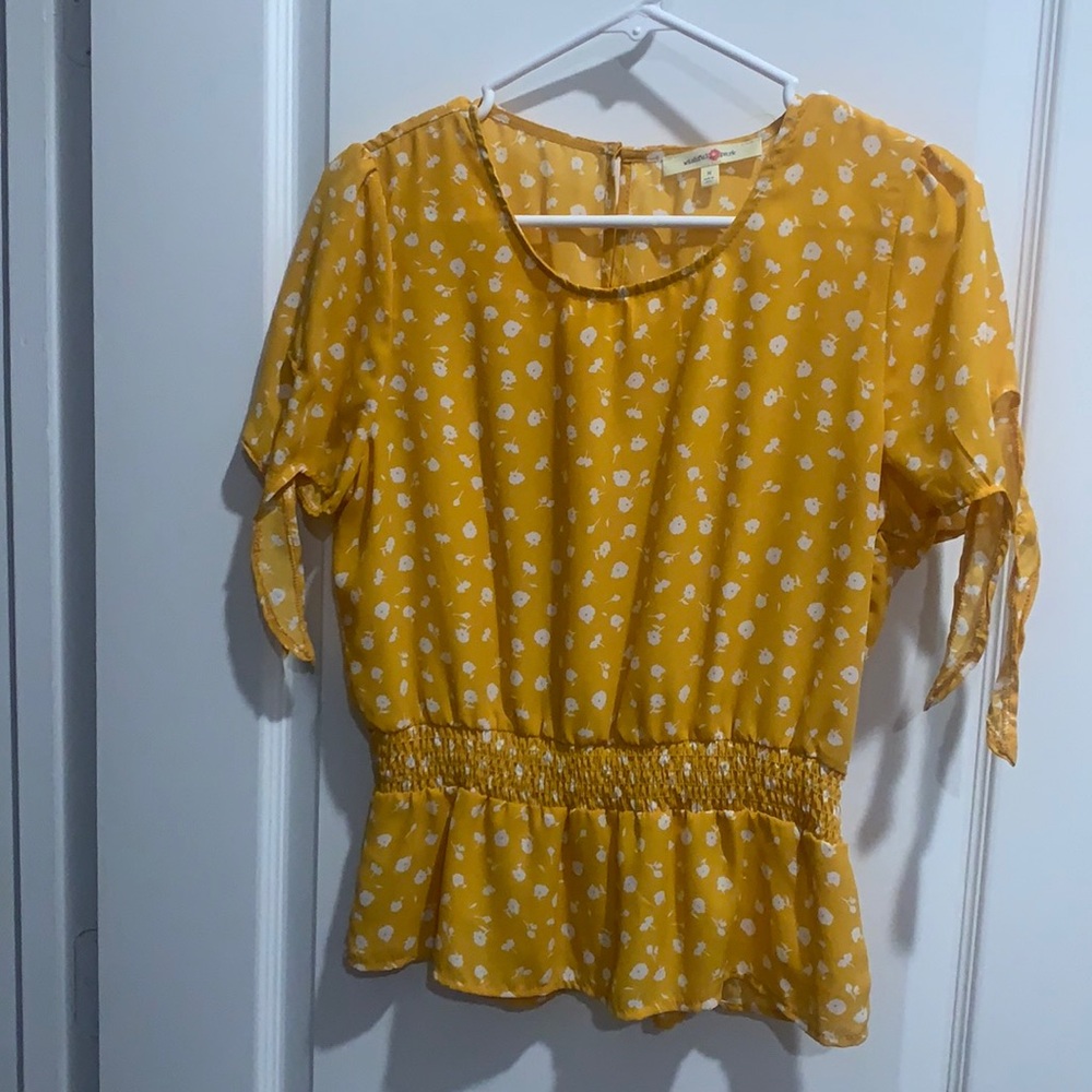 Mustard top